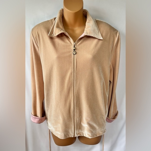 Vintage St. John Sport • Tan & Pink Velour Zippered Jacket • Large - Picture 2 of 7